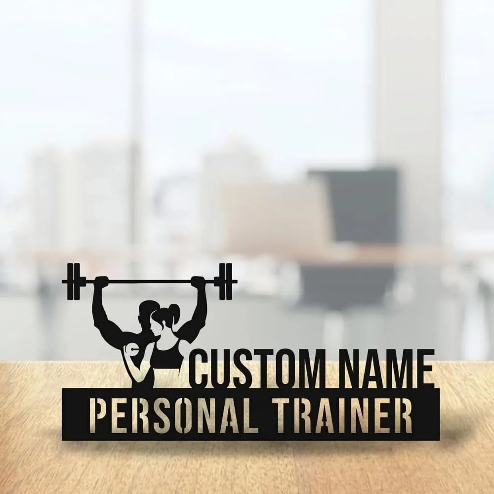 Desk Name Plate - カスタム刻印入りパーソナルトレーナーメタルデスクネームプレートプレミアムメタリック仕上げフィットネスジムオフィス卓上サイン